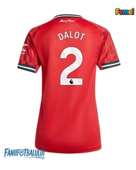 Manchester United Diogo Dalot #2 Tricou Fotbal Replică 2025-26 Femei Acasa